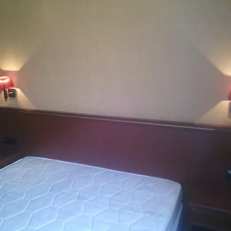 Silver Apartman