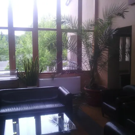 Silver Apartman *